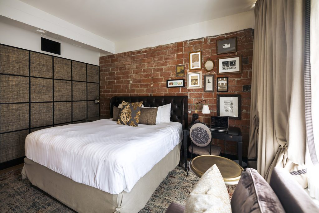 Photo of classic king room 
